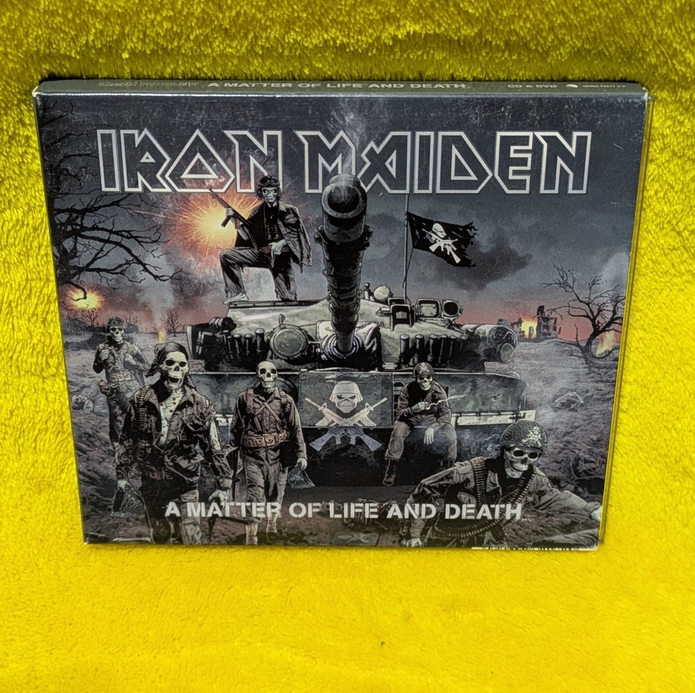 IRON MAIDEN CD "A Matter Of Life And Death"  2 Discs with Sleeve | GC